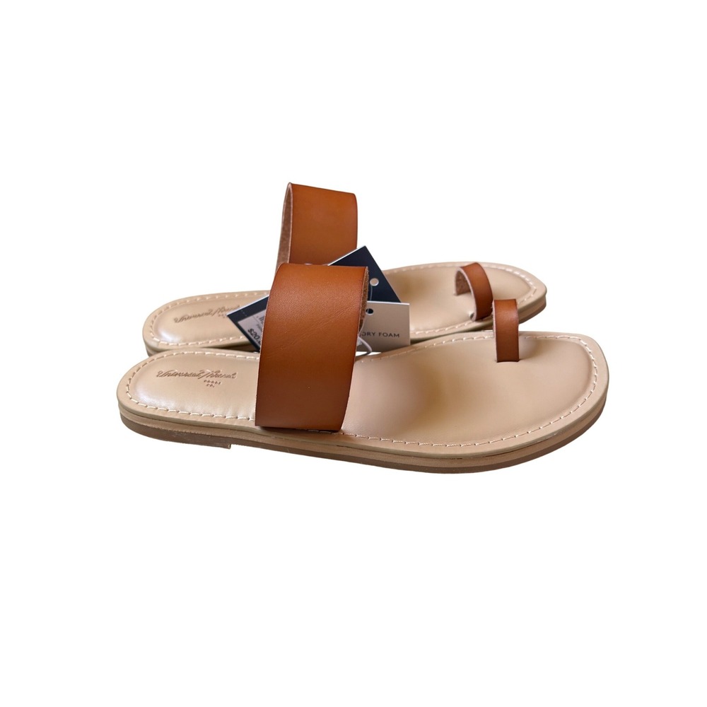 Universal Thread Juno Cognac Brown Toe Loop Memory Foam Sandals Womens 5.5 NEW‎